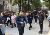 “这么危险的婴幼儿食物，成千上万别给孩子吃了！”