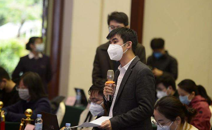 “当妈后怎么顺利重返职场”