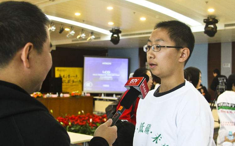 “宝宝小阴唇粘连需要手术吗？”