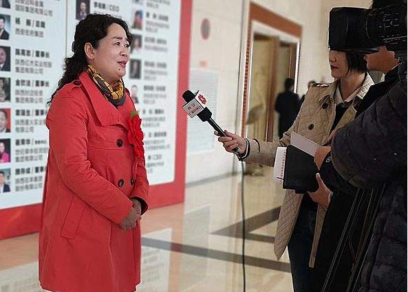 “揭秘暴利“乳铁”蛋白 专家称不宜盲目给孩子补”